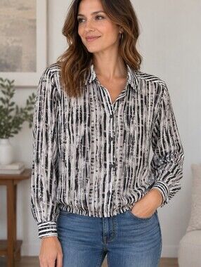 Women’s FDJ Black & White Striped Button-Front Shirt